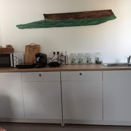 Dormir Entre Limones, Casa De Invitados En Vivienda Familiar Dos Hermanas Luaran gambar